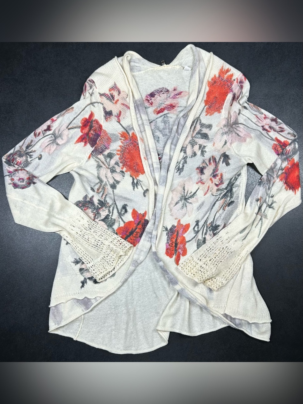 Anthropologie Knitted & Knotted Size M Floral Crochet Lace Cuffs Cardigan